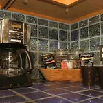 Admiral Suite