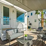 194 Riberia - Downtown Waterfront Luxury Home