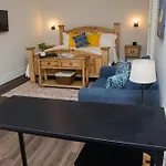 Pomar House