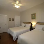 Southern Wind Inn