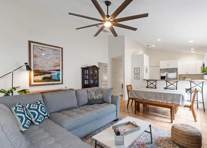 Castile Oasis - Minutes To Beaches & State Park