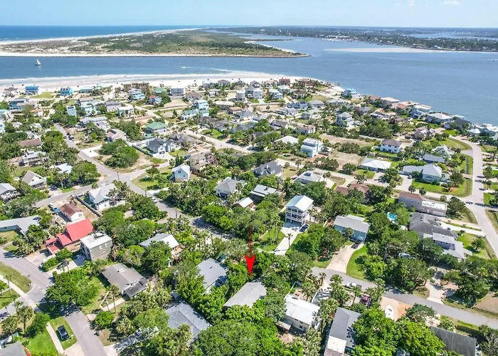 Sandpiper Cottage- Walk To Beach And Pier