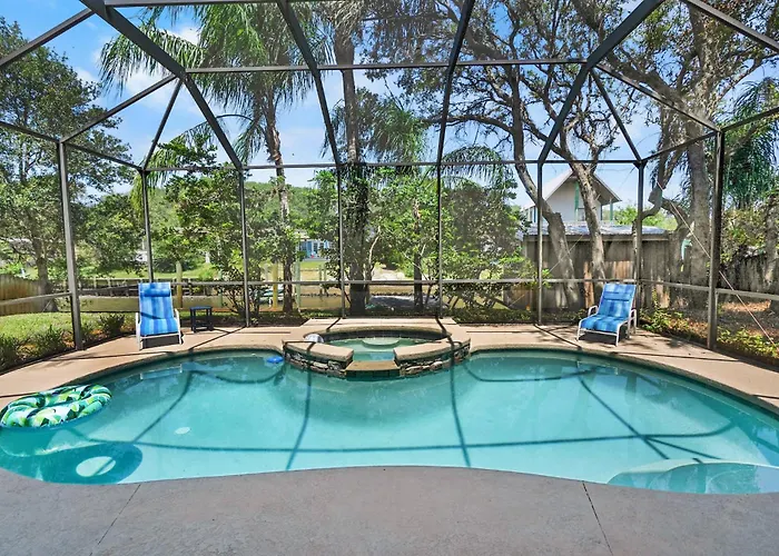 Pool + Hot Tub, Dock, Fishing, Near Beach!