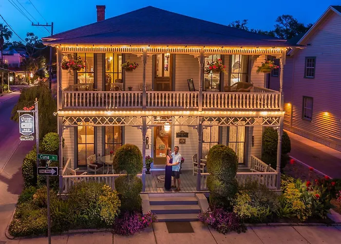 Carriage Way Inn Bed & Breakfast Adults Only - 21 Years Old And Up