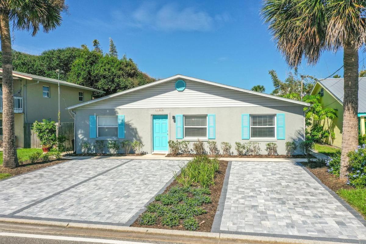 Deja Blue - Steps To The Ocean! Apartment