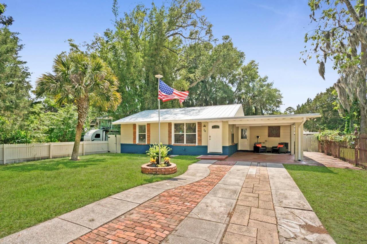 Eclectic Beauty, Heart Of Downtown St Aug Holiday home