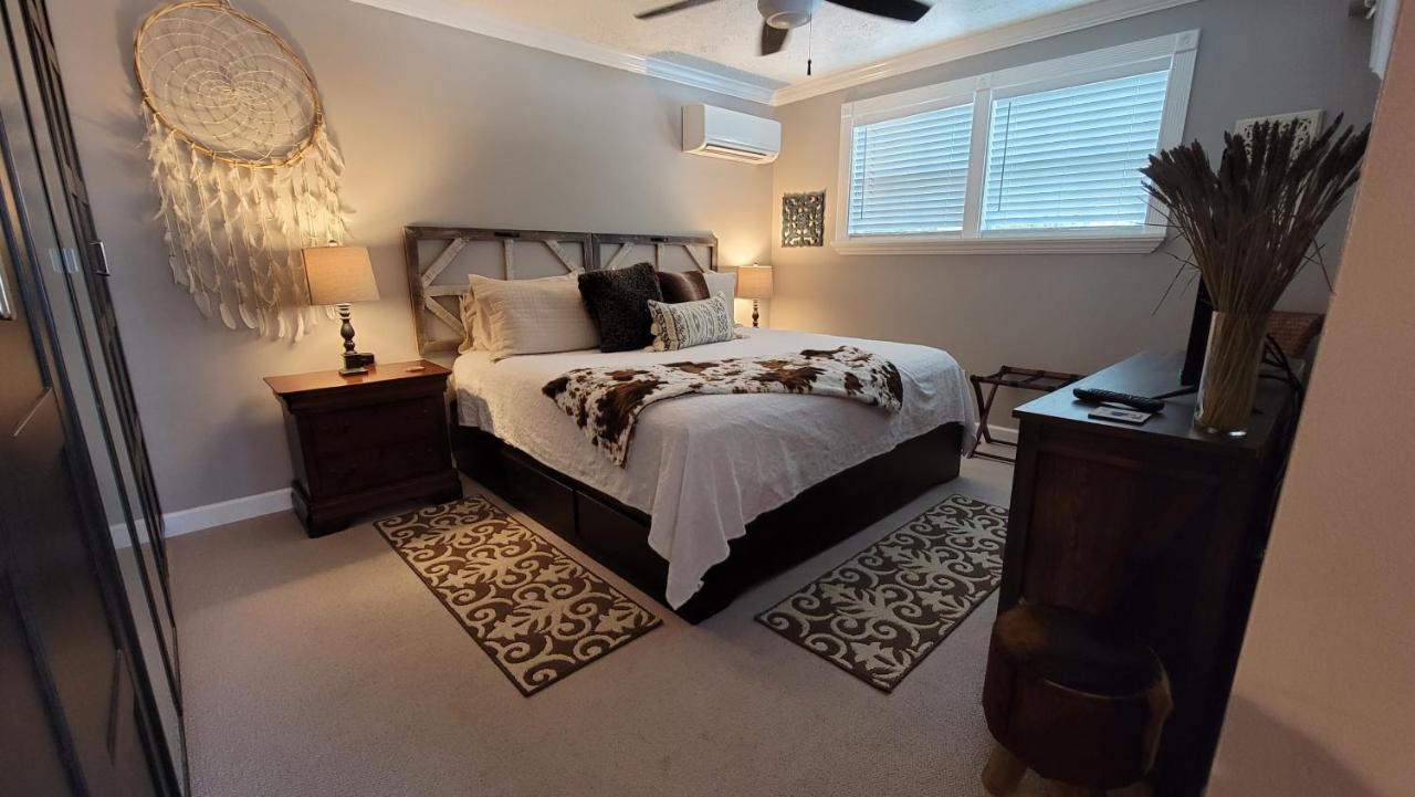 Guest house At Journey's End