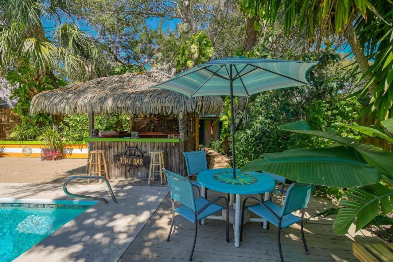 Holiday home Tiki Nest