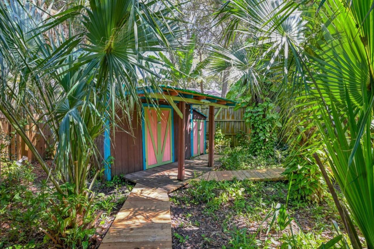 Tiki Nest Holiday home