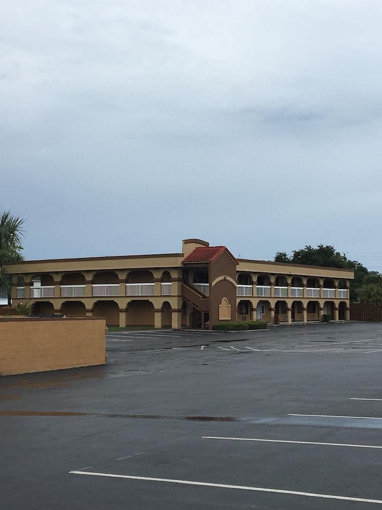 Days By Wyndham St Augustine/historic Downtown 2* St. Augustine