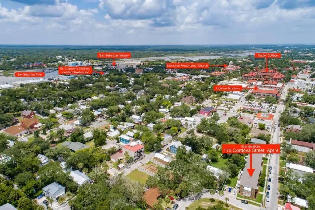 Apartment Cozy Quiet St Augustine Private - 2bed, 1 Bath, Sleeps 6, Steps To Historic St Augustine Center & Tourist Attractions, Restaurants, Cafes, Backyard, Porch