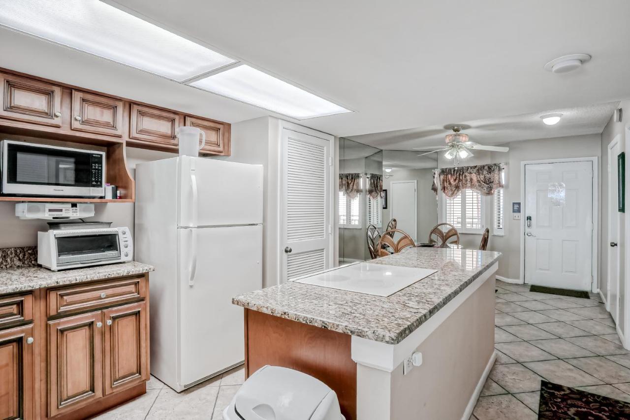 Oceanfront Windjammer Getaway