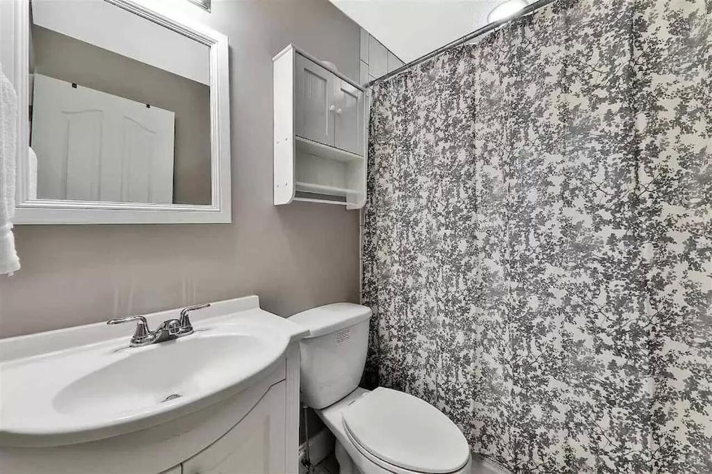 Spacious Renovated 4br Downtown W Firepit Sleeps 8+ * St. Augustine