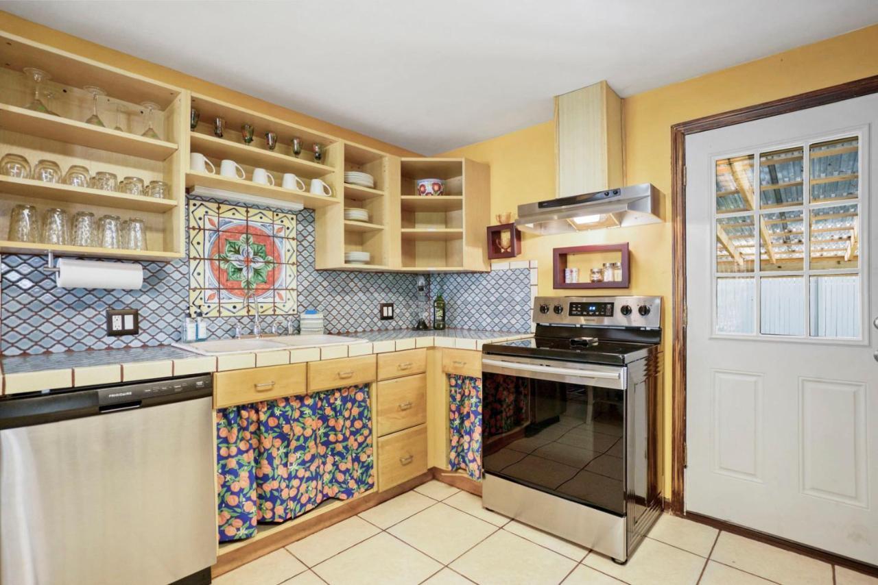 Eclectic Beauty, Heart Of Downtown St Aug * St. Augustine