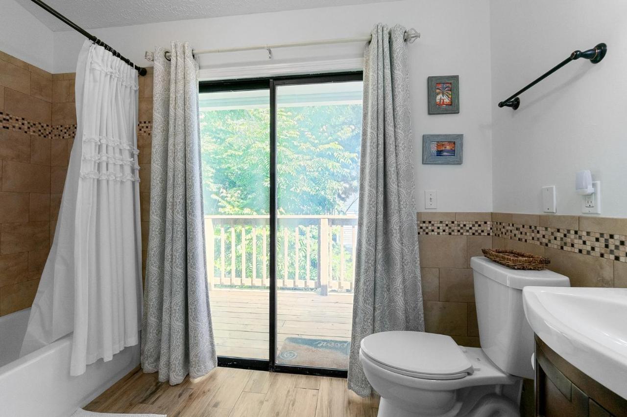 Sandpiper Cottage- Walk To And Pier Apartamento