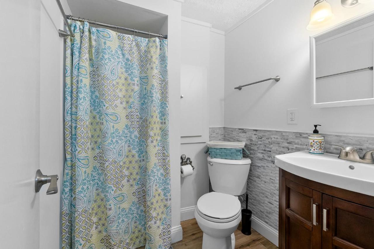 Sandpiper Cottage- Walk To And Pier Saint Augustine