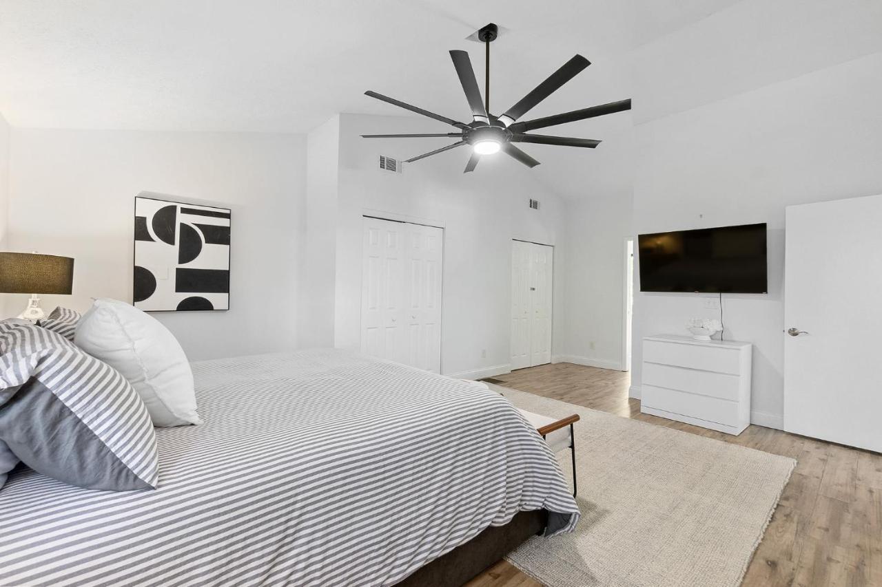 Sandpiper Cottage- Walk To And Pier Saint Augustine