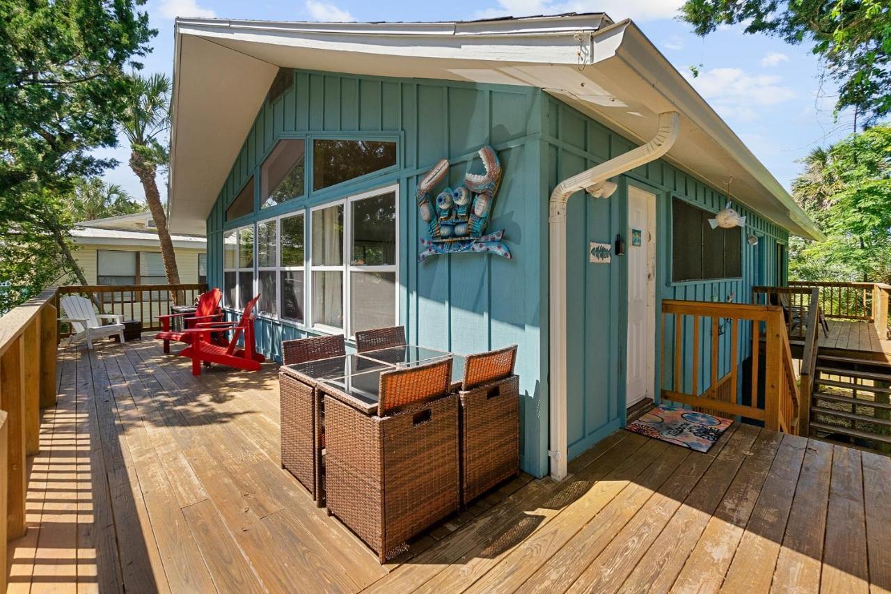 Apartamento Sandpiper Cottage- Walk To And Pier *