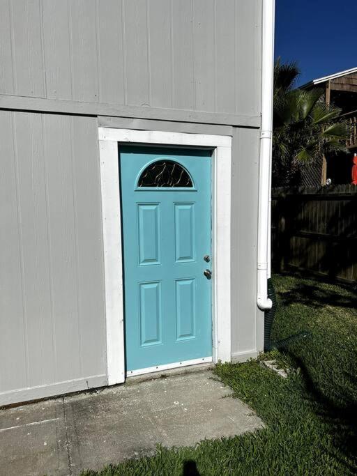 Crescent Bungalow C *