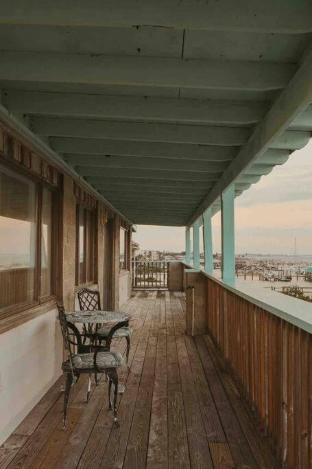 Admiral Apartment