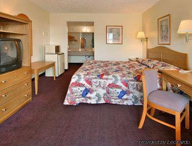 Hotel Days By Wyndham St Augustine I-95-outlet Mall