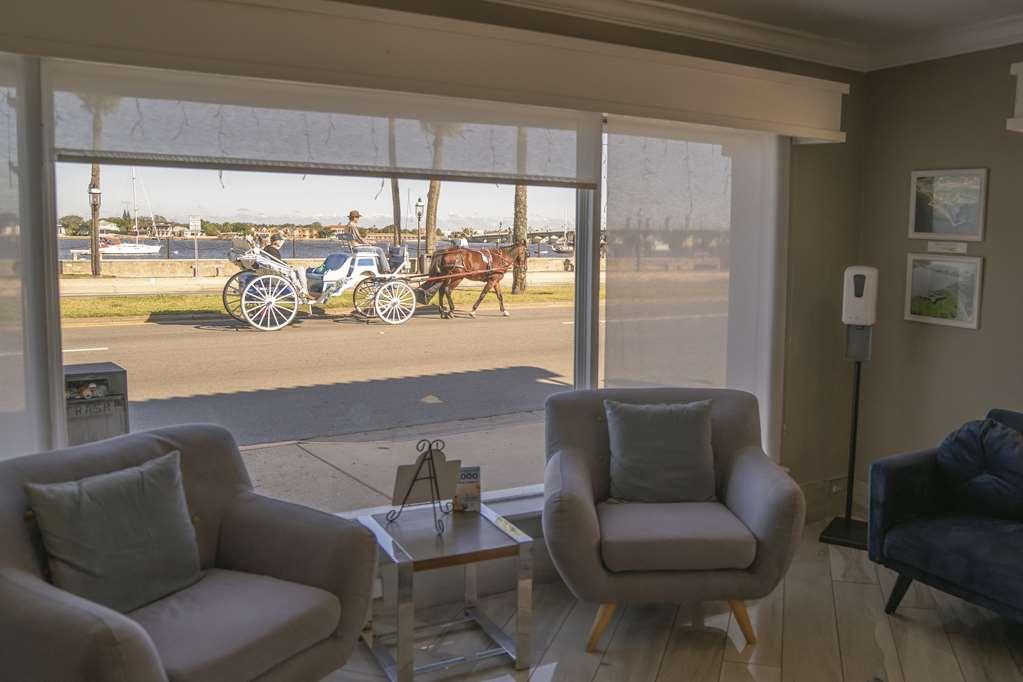 Western Historic Bayfront Hotel