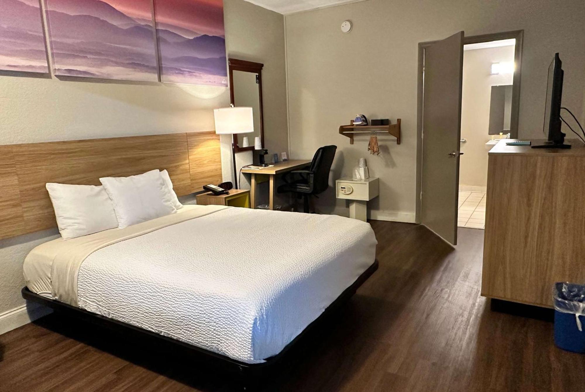 Hotel Days By Wyndham St Augustine I-95-outlet Mall 2*