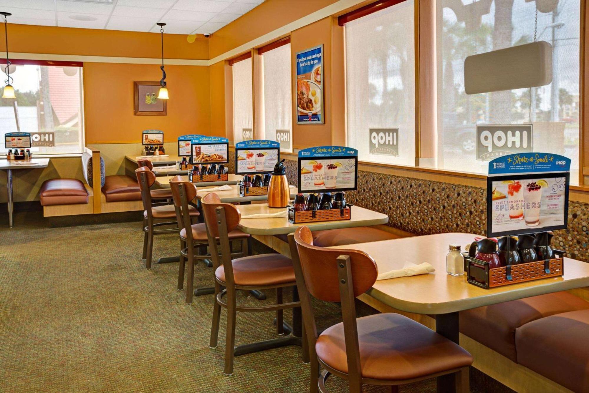 Days By Wyndham St Augustine I-95-outlet Mall Hotel