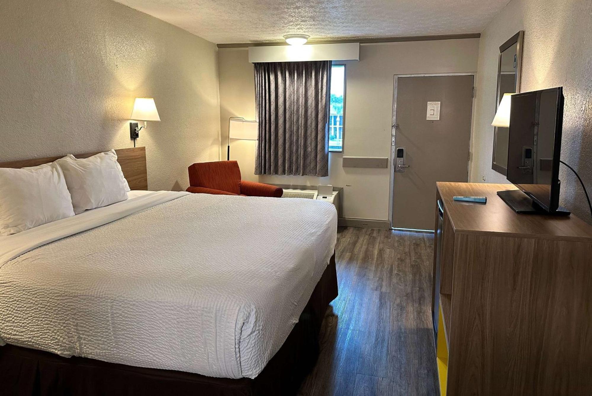 Days By Wyndham St Augustine I-95-outlet Mall 2*