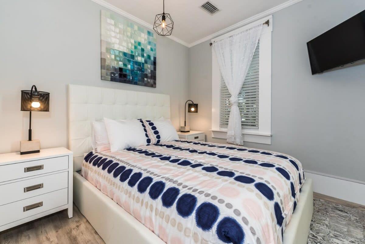 20 Hypolita - Luxury Downtown St. Augustine