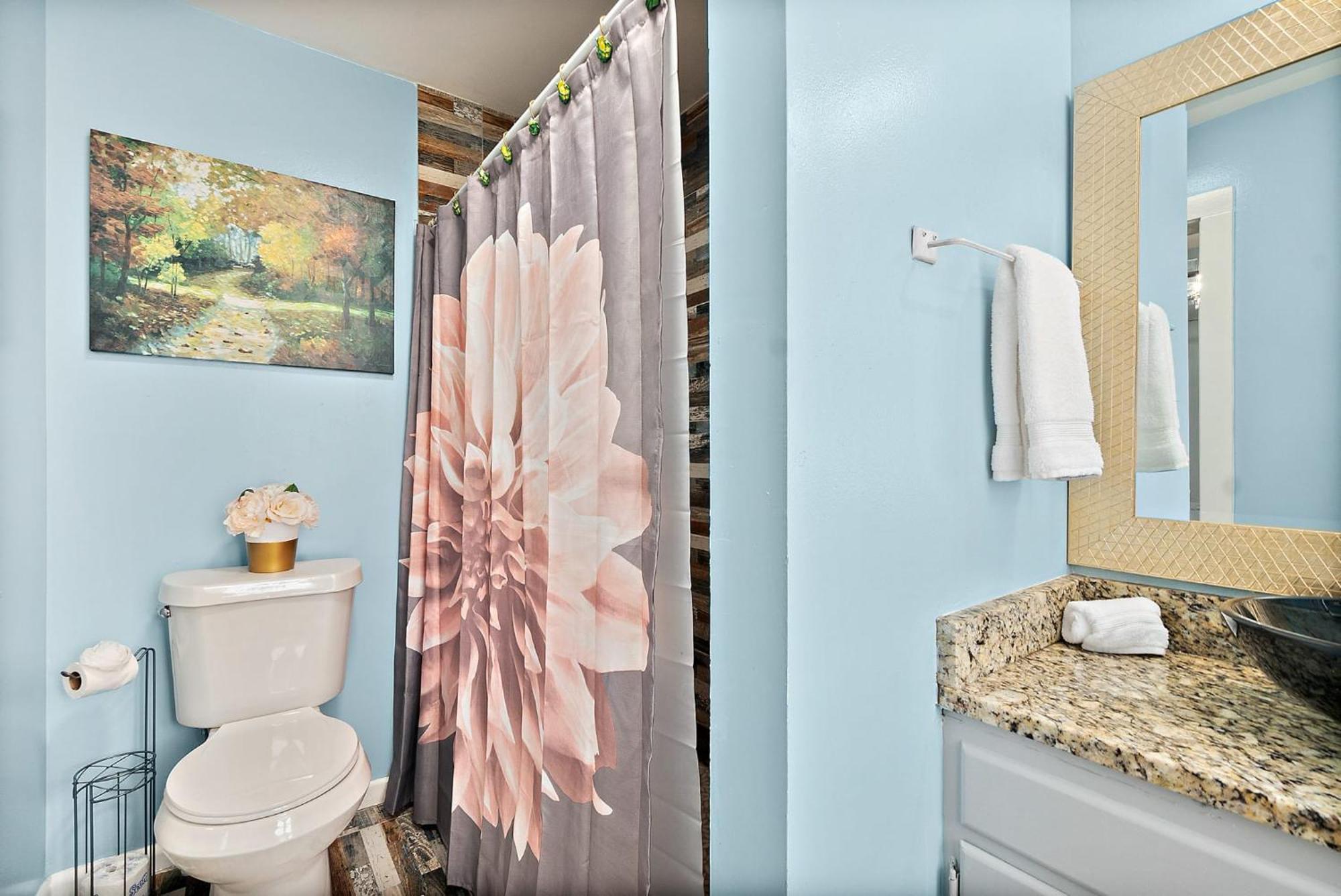 Casa Maria 2- Charming, Quaint Next To Everything Downtown! Apartment