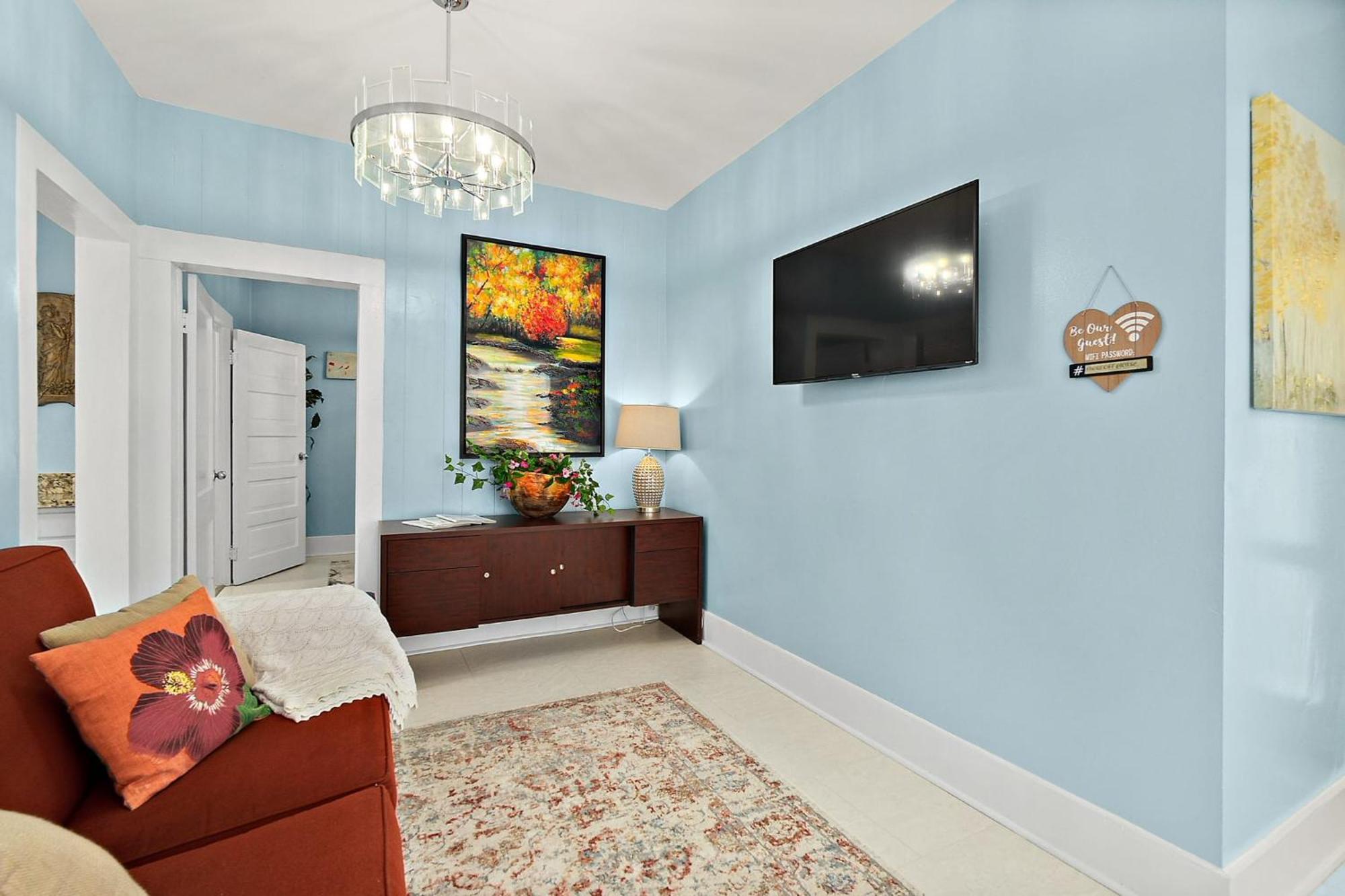 Casa Maria 2- Charming, Quaint Next To Everything Downtown! *