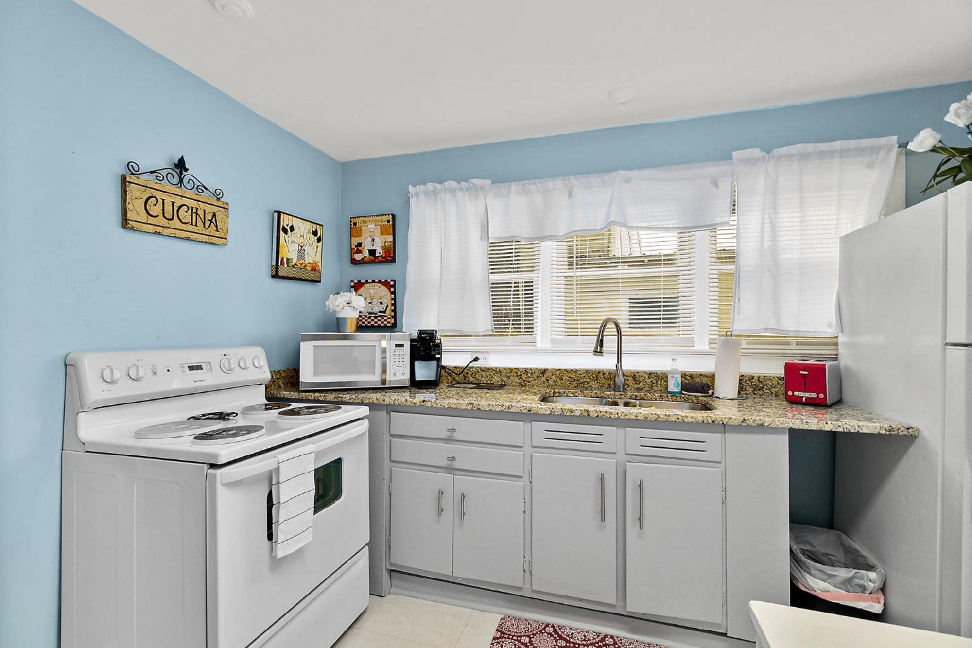 Apartment Casa Maria 2- Charming, Quaint Next To Everything Downtown! *