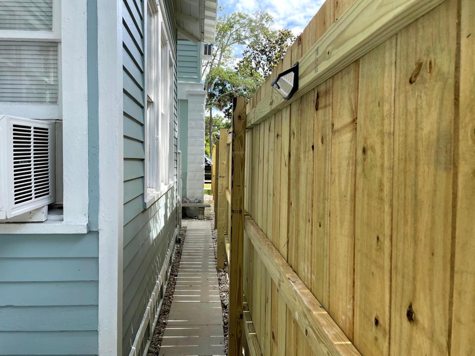 Casa Maria 2- Charming, Quaint Next To Everything Downtown! Apartment