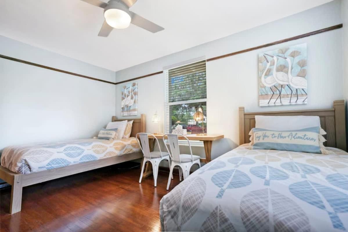 Eclectic Beauty, Heart Of Downtown St Aug