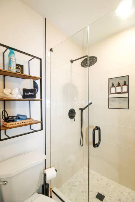 The Mini Moody - Luxurious Recently Renovated Close To & Downtown Casa de férias Saint Augustine