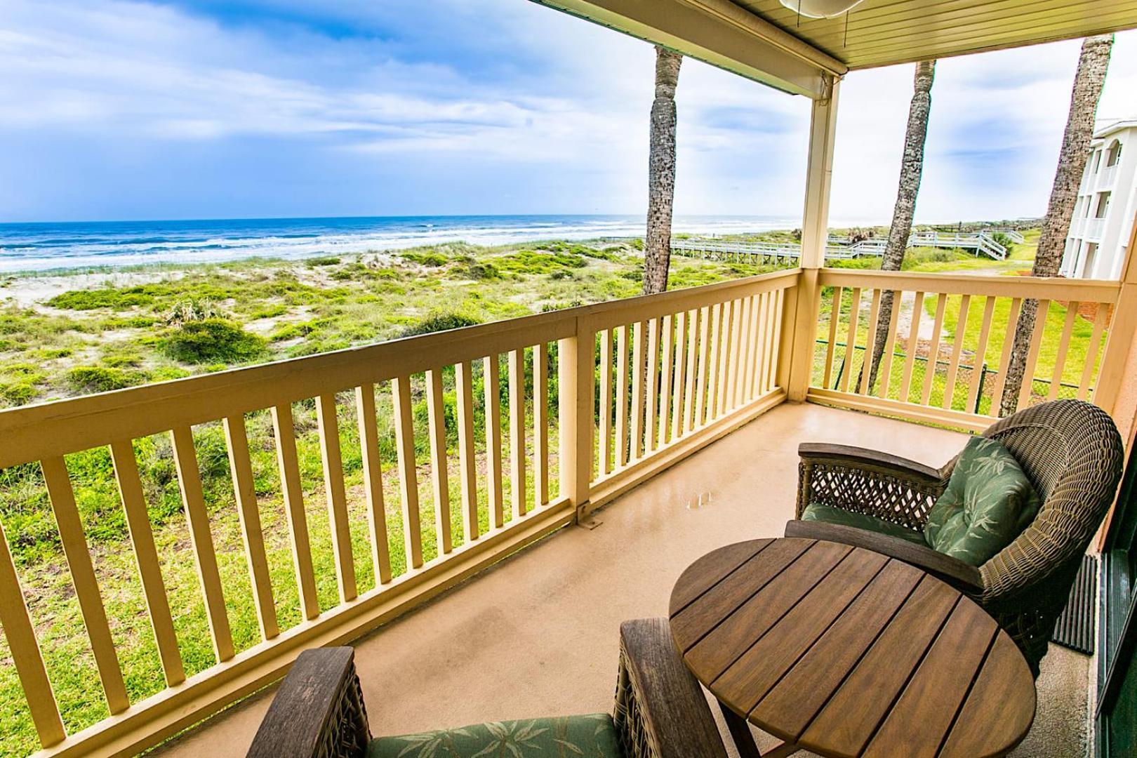Holiday home Beachfront Oasis Pool & St Aug Attractions
