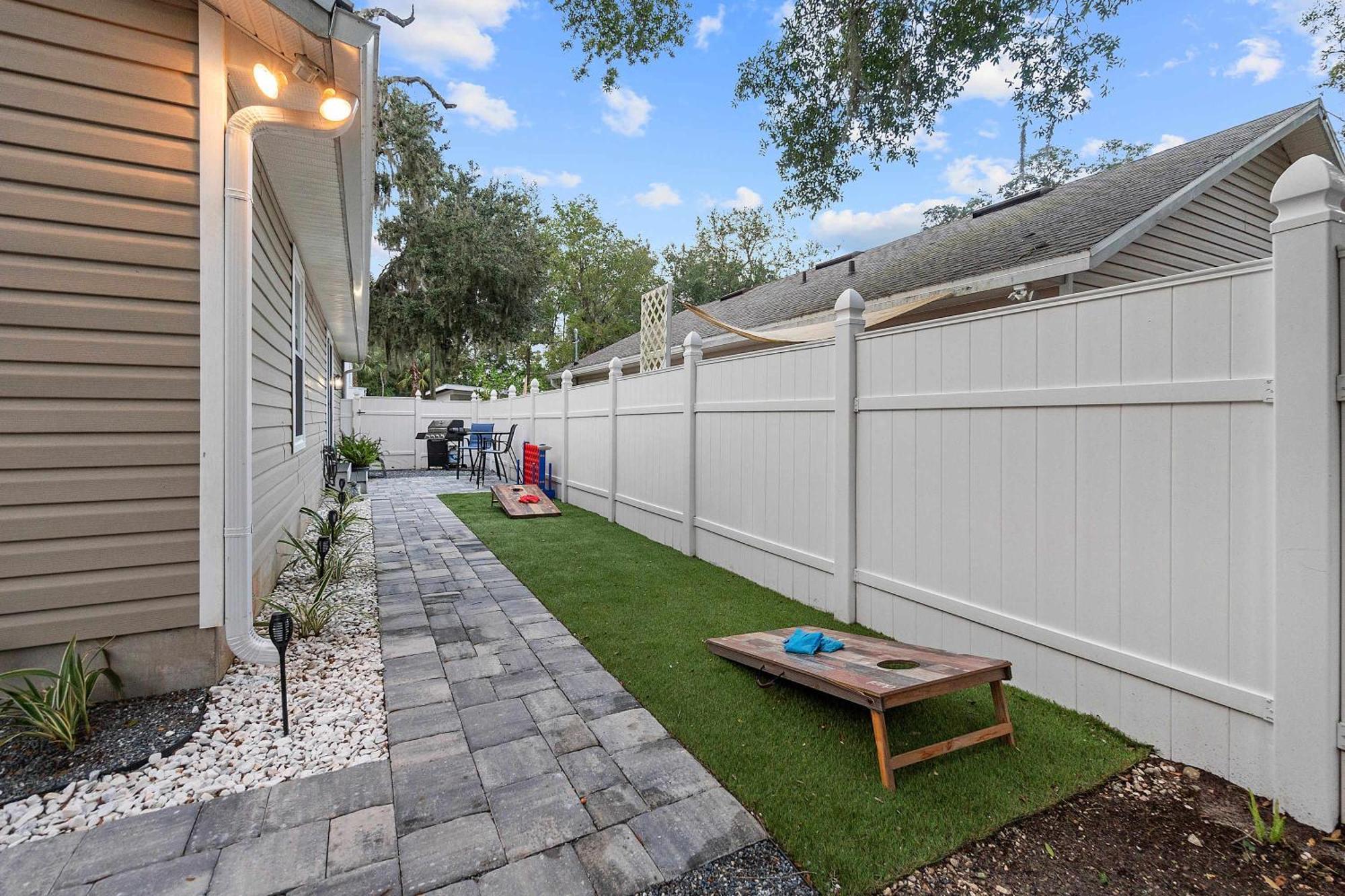 Holiday home Peaceful Pearl Retreat- 5 Minutes To Downtown, 10 Minutes To