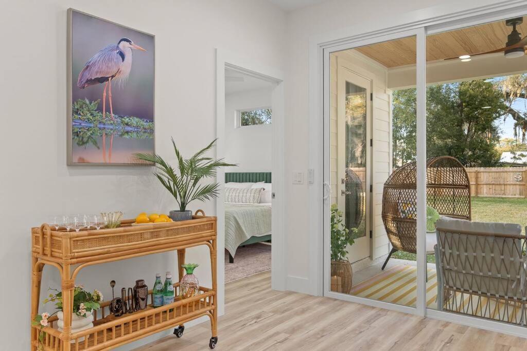 New Enchanting Retreat By Marina, 1mi To Downtown And A Short Drive To