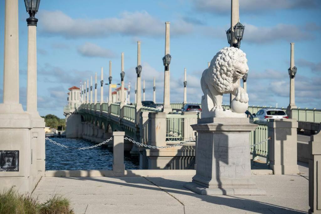 New Enchanting Retreat By Marina, 1mi To Downtown And A Short Drive To Casa de férias *