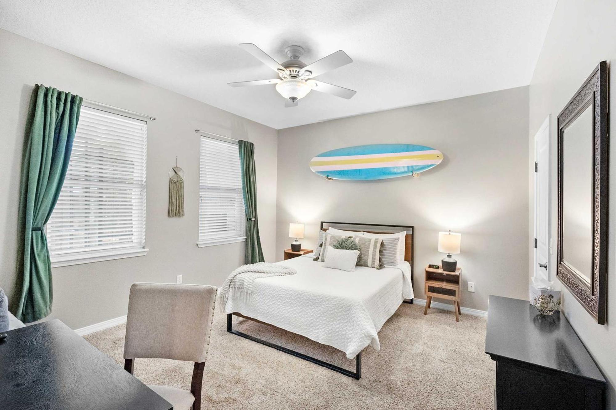 Pool + Hot Tub, Dock, Fishing, Near Beach! Holiday home St. Augustine