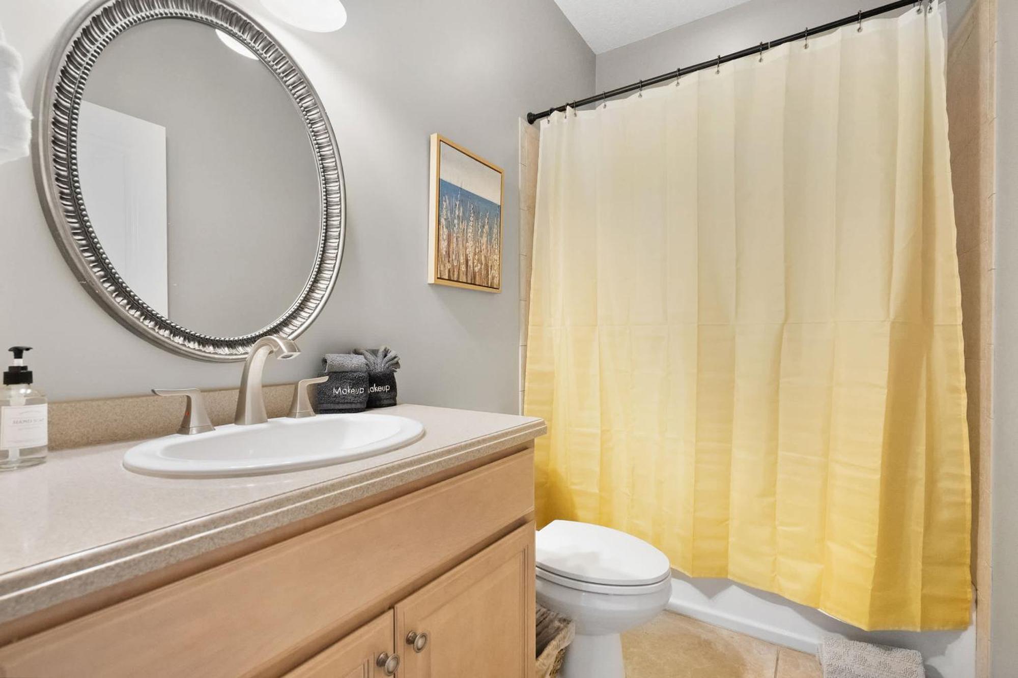 Holiday home Pool + Hot Tub, Dock, Fishing, Near Beach! St. Augustine