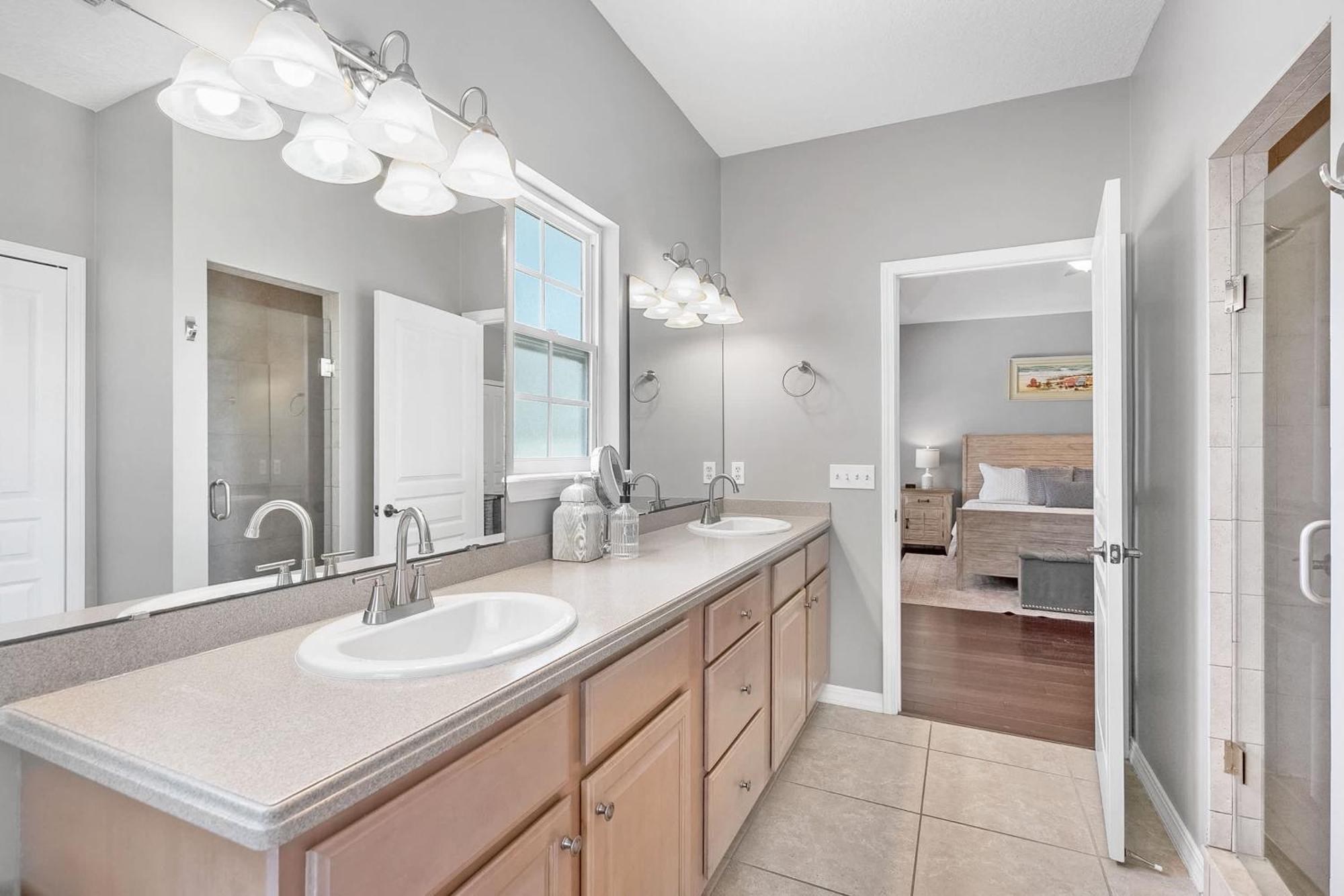 Pool + Hot Tub, Dock, Fishing, Near Beach! St. Augustine