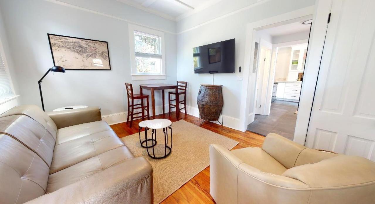 Palm Paradise - Renovated 1891 Queen Anne - Historic Dt Quarter Mi Stroll - Only 3 Mi Holiday home St. Augustine
