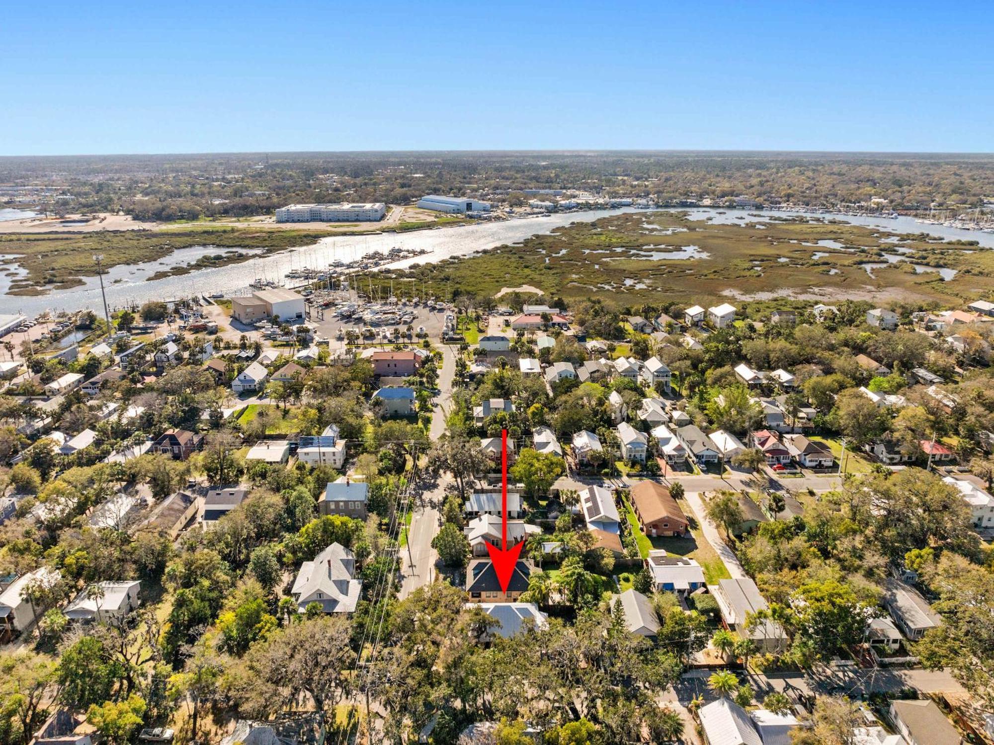 Twin Palms L Craftsman L Walk To Dntn Holiday home St. Augustine