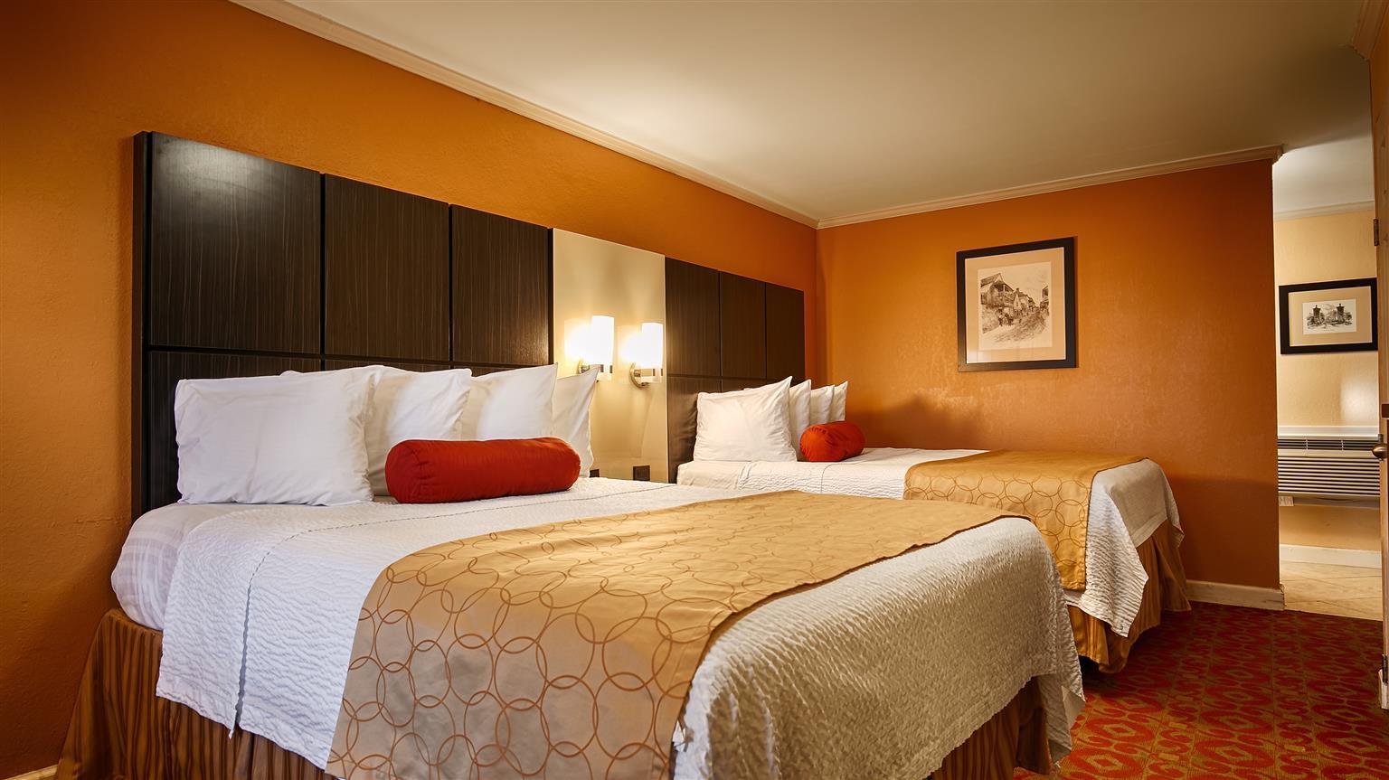 Western Historic Bayfront 3*