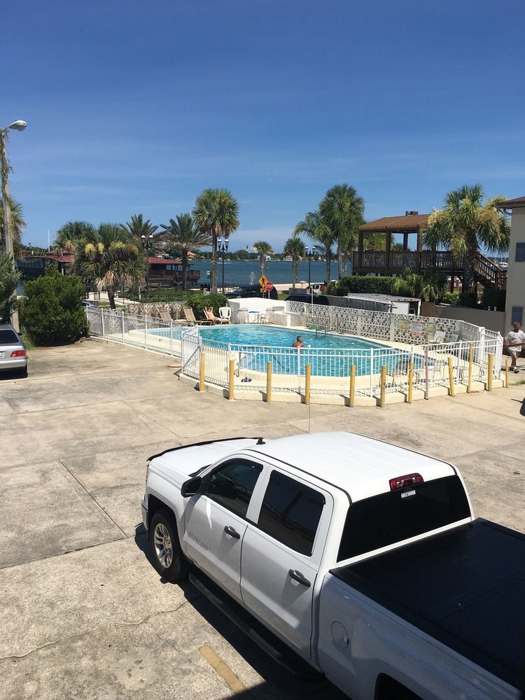Historic Waterfront Marion Motor In Downtown St Augustine 2* St. Augustine
