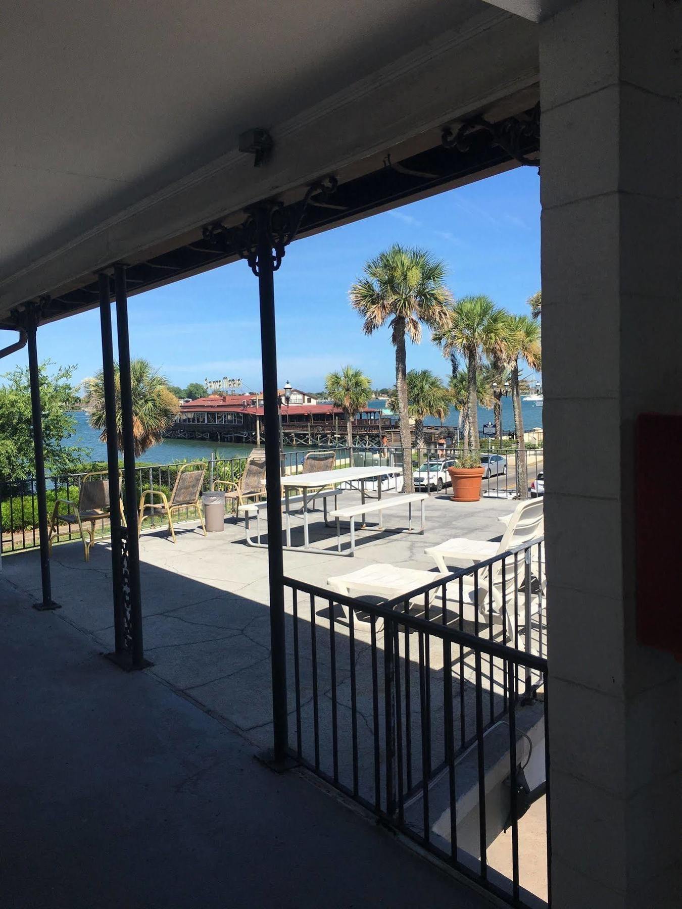Historic Waterfront Marion Motor In Downtown St Augustine 2*
