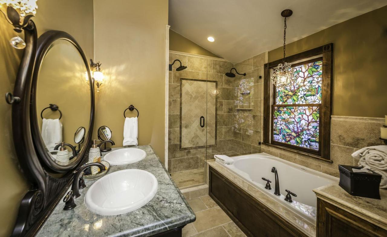 Carriage Way Adults Only - 21 Years Old And Up