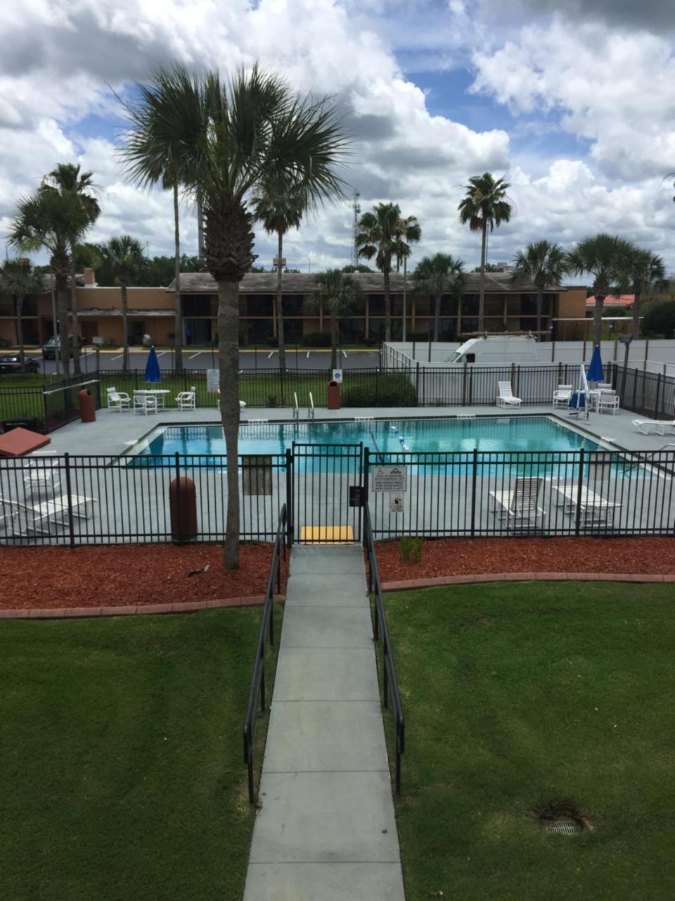 Days By Wyndham St Augustine I-95-outlet Mall 2*